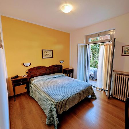 Hotel La Locanda ستريزا المظهر الخارجي الصورة